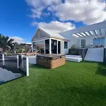 Luxury With Private Pool, Jacuzzi & Sauna - Cueva Del Sol Tahiche