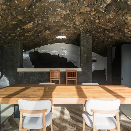 Luxury With Private Pool, Jacuzzi & Sauna - Cueva Del Sol Villa