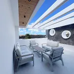 Luxury With Private Pool, Jacuzzi & Sauna - Cueva Del Sol *