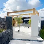 Luxury With Private Pool, Jacuzzi & Sauna - Cueva Del Sol Tahiche