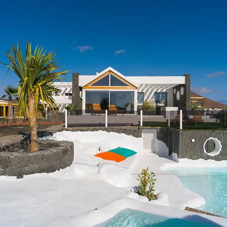 Luxury With Private Pool, Jacuzzi & Sauna - Cueva Del Sol 别墅 Tahiche