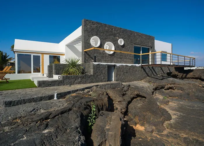 Вилла Luxury With Private Pool, Jacuzzi & Sauna - Cueva Del Sol Таиче